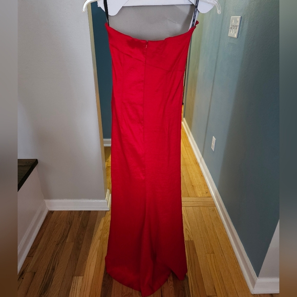 Red Prom dress size 10 - Picture 4 of 8
